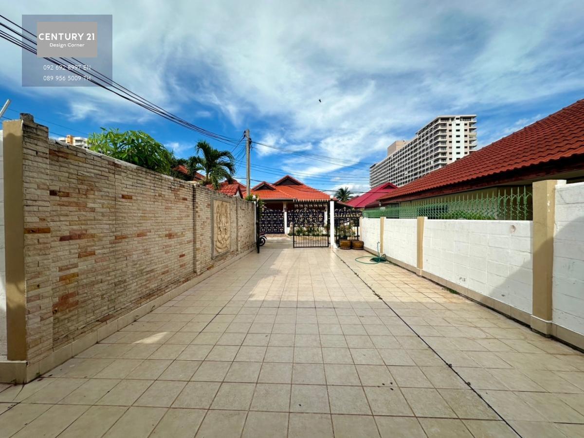 Royal-Park-Village